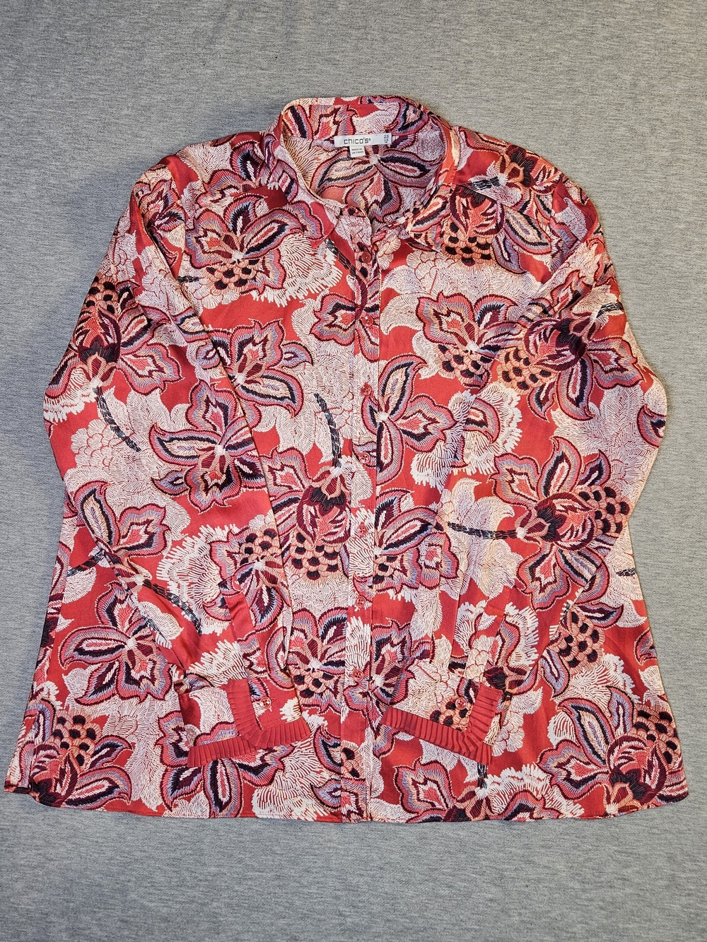 Chico's Red Floral Pleated Button-Front Blouse Size 2.5 / US 14